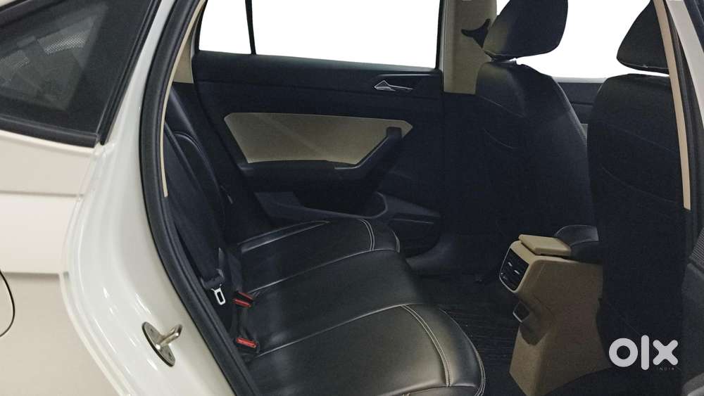 Skoda Slavia 1.0 Ambition Tsi, 2022, Petrol