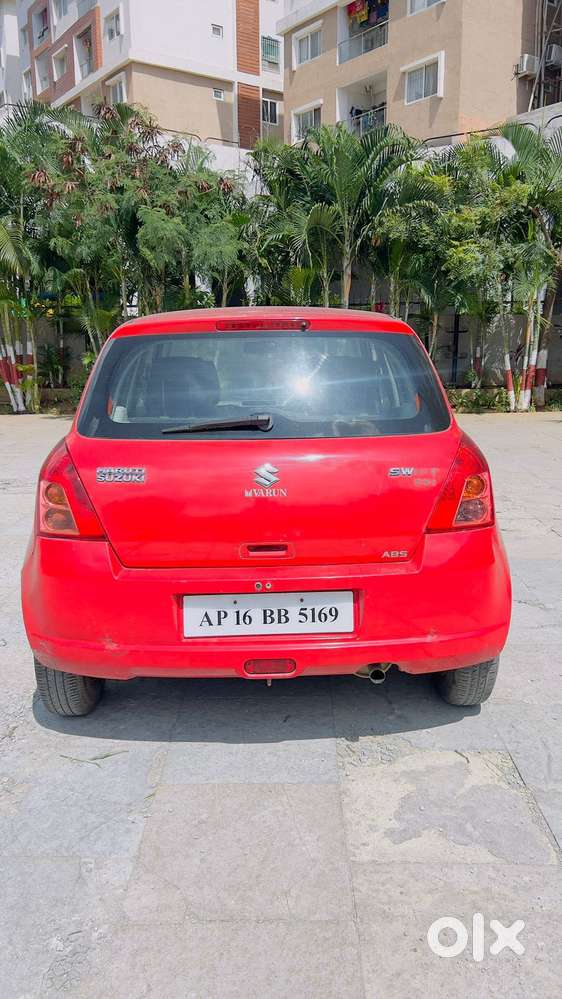 Maruti Suzuki Swift Vvt Zxi, 2007, Petrol