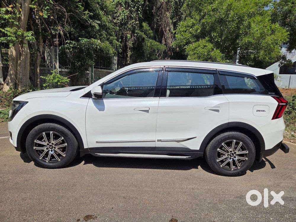 Mahindra Xuv700 2.2 Ax 7 Diesel Mt Luxury Pack Str, 2024, Diesel