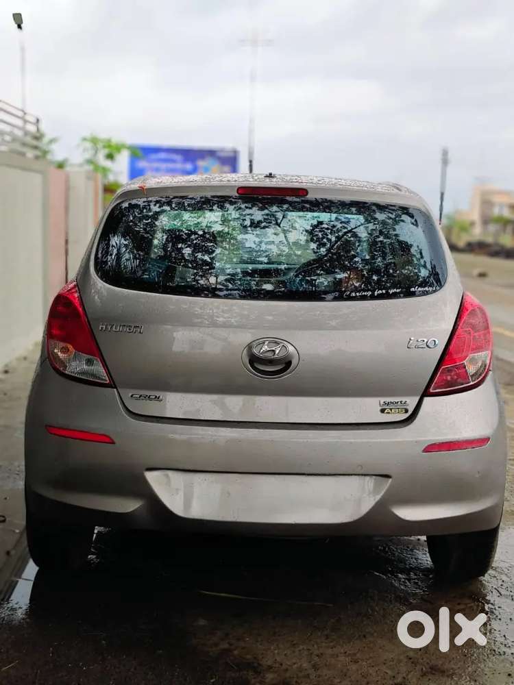 Lady Dr Less Driven Hyundai I20 Sportz 2014 Diesel Car