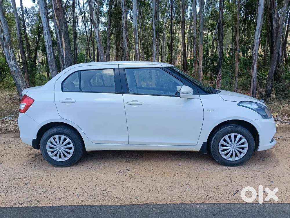 Very Well/clean Maintained Magnetic Condition Swift Dzire Vxi