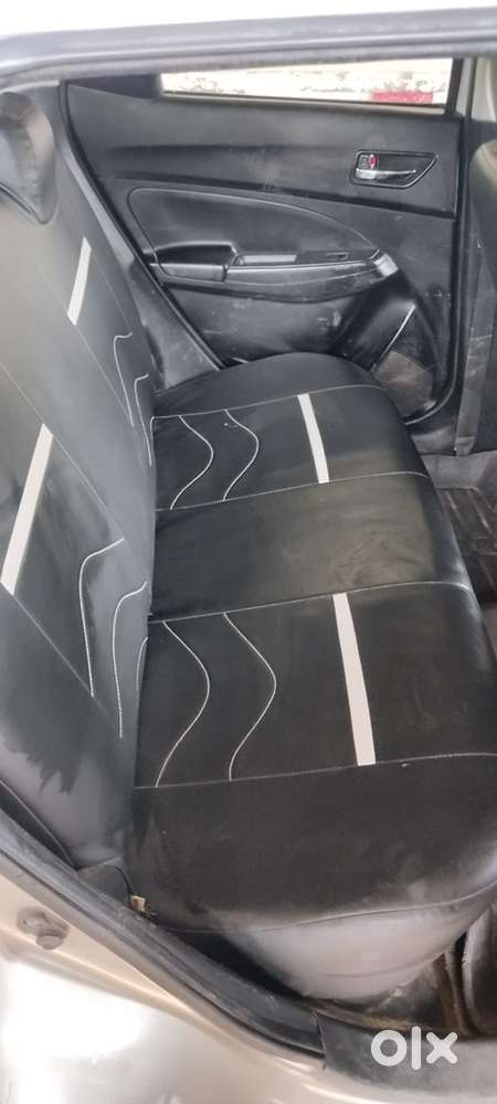 Maruti Suzuki Swift Vxi Silver 2019