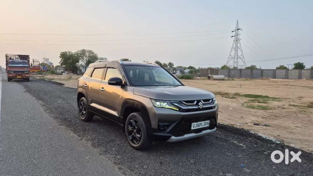 Maruti Suzuki Brezza 1.5 Zxi Smart Hybrid Dual Tone, 2023, Petrol