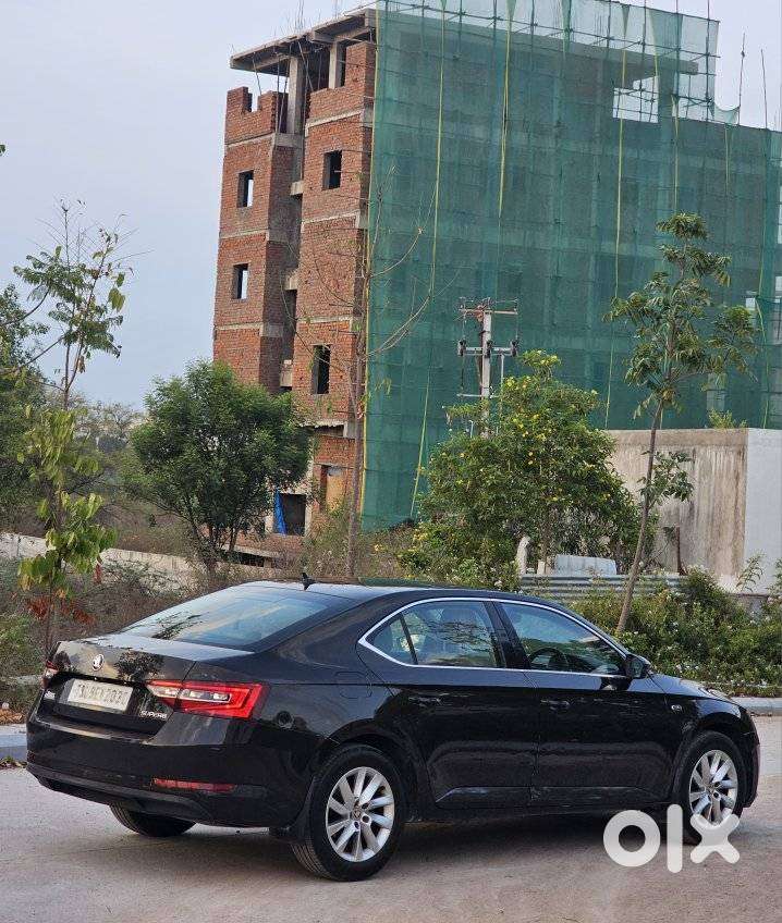 Skoda Superb Elegance Tdi 2.0 At, 2017, Diesel