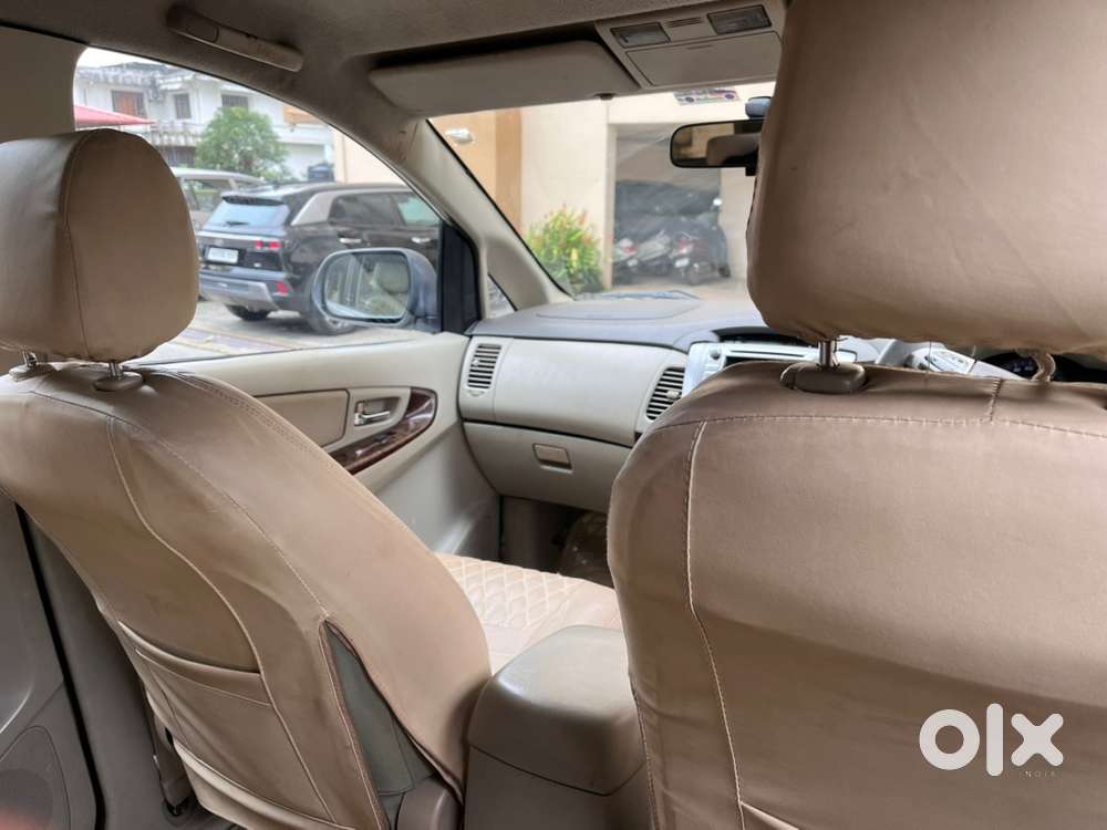 Toyota Innova Diesel 2014