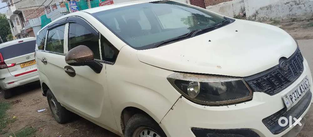 Mahindra Marazzo M4 2019