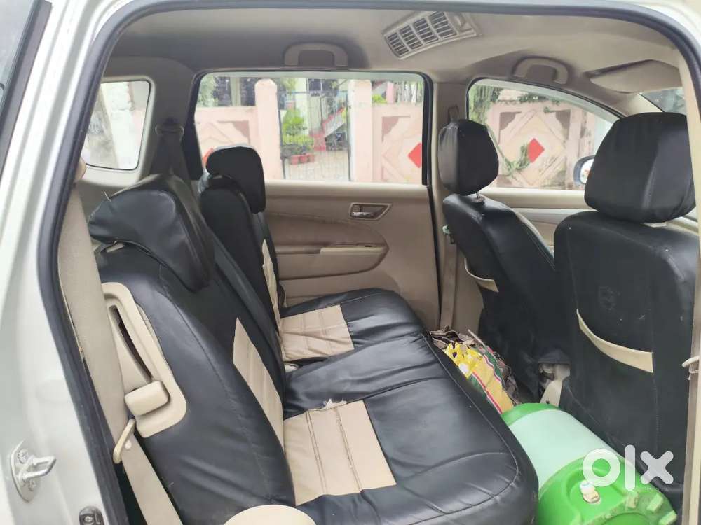 Maruti Suzuki Ertiga 2012