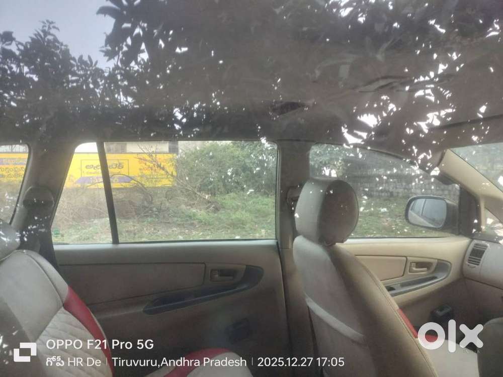 Toyota Innova 2010 Deisel