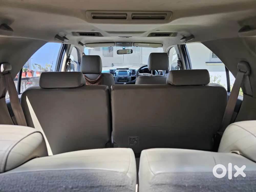 Toyota Fortuner 2013 Company Serviced