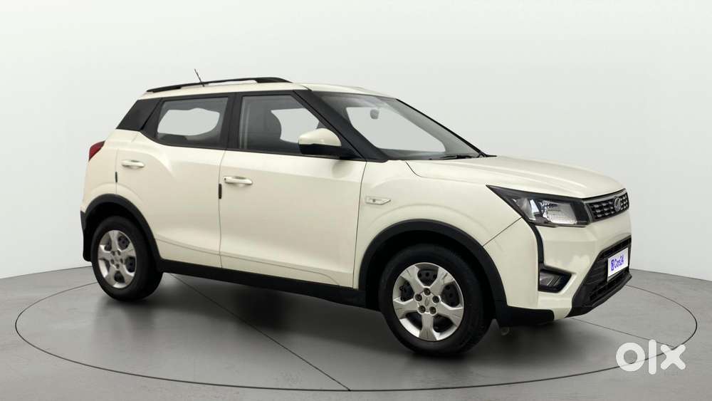 Mahindra Xuv300 W6 Amt Diesel, 2022, Diesel