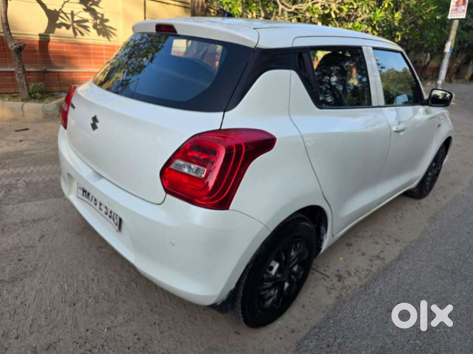 Maruti Suzuki Swift Lxi Option, 2019, Cng & Hybrids