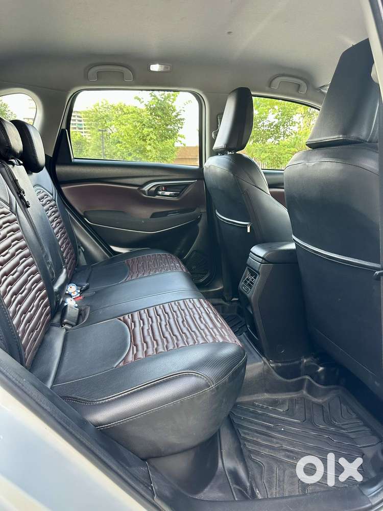 Maruti Suzuki Grand Vitara 1.5 Sigma Smart Hybrid, 2023, Petrol