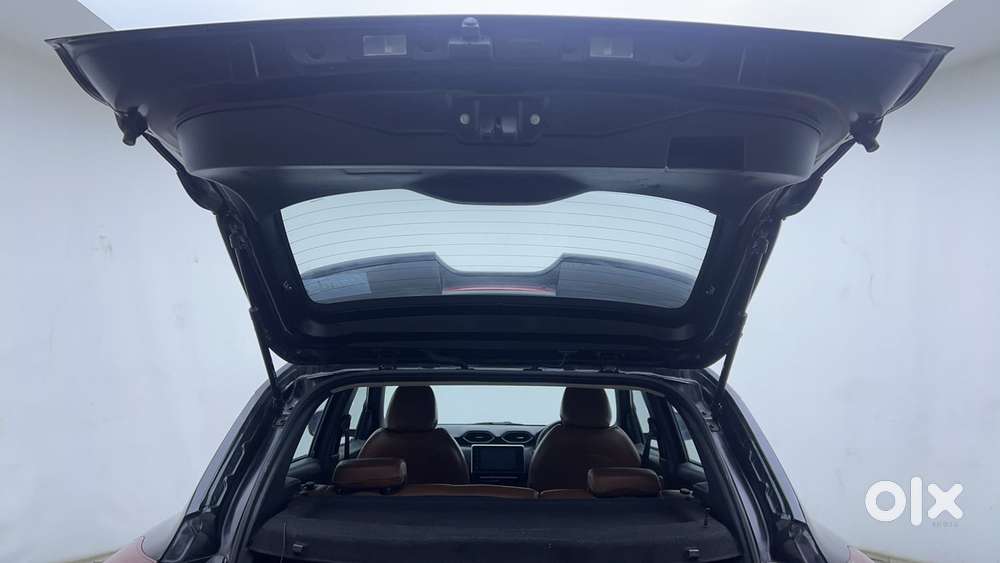 Nissan Magnite 1.0 Xv Premium Turbo Cvt, 2023, Petrol