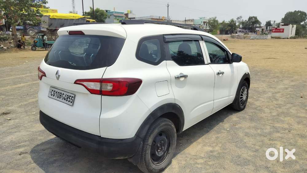 Renault Triber 1.0 Rxe, 2021, Petrol