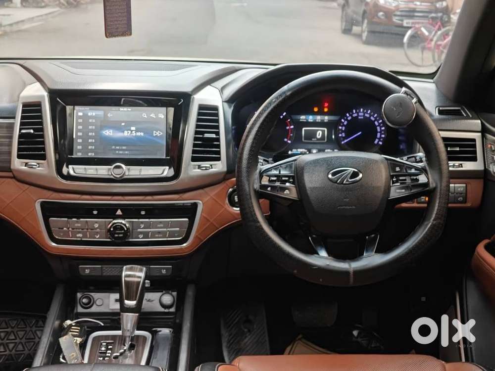 Mahindra Alturas G4 4wd At, 2019, Diesel