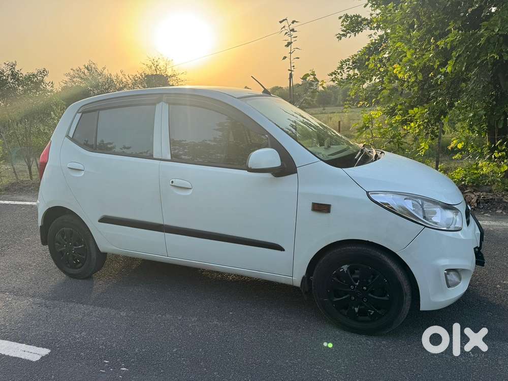 Hyundai I10 Magna 2013 Car