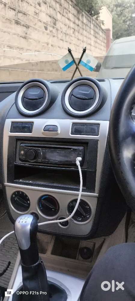 Gadi Saaf Condition Me He