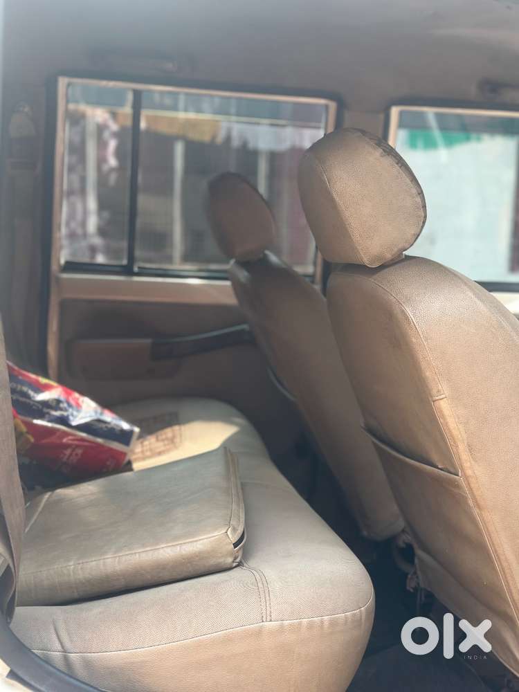 Bolero Zlx 2013 Full Option , Power Window, Power Steering