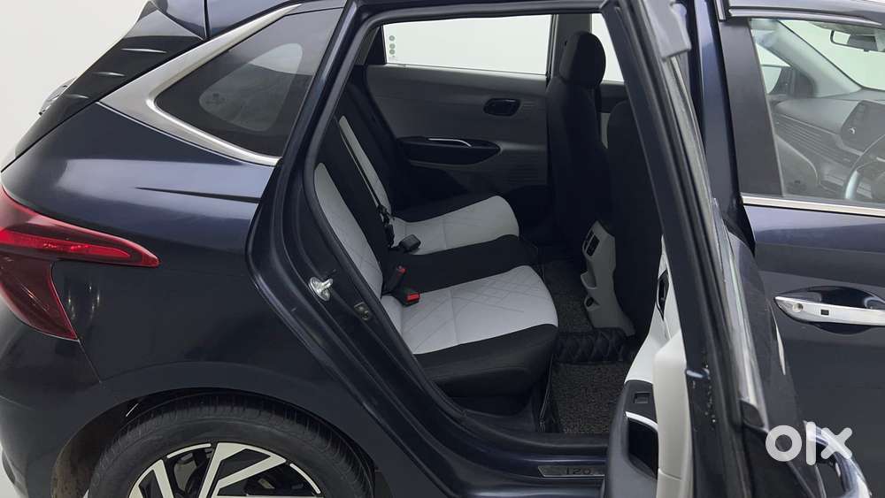 Hyundai New I20 1.2 Asta Mt, 2023, Petrol