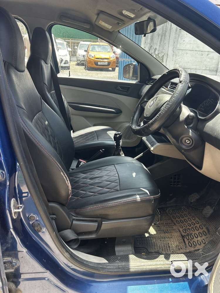 Renault Triber Rxt, 2021, Petrol