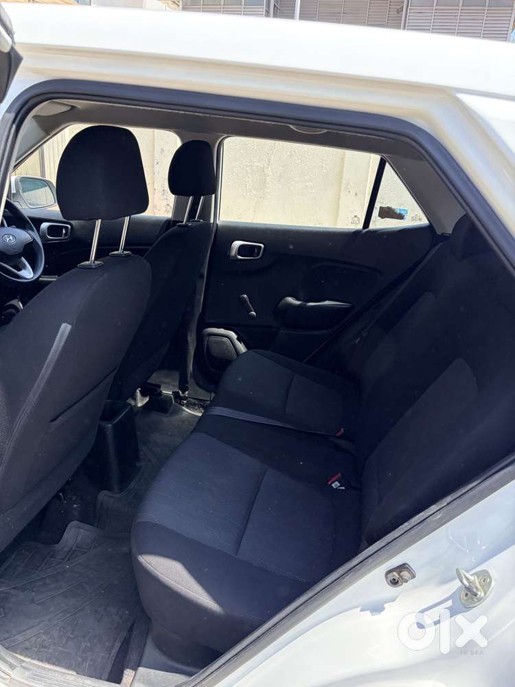 Hyundai Venue E 1.2 Petrol, 2020, Petrol