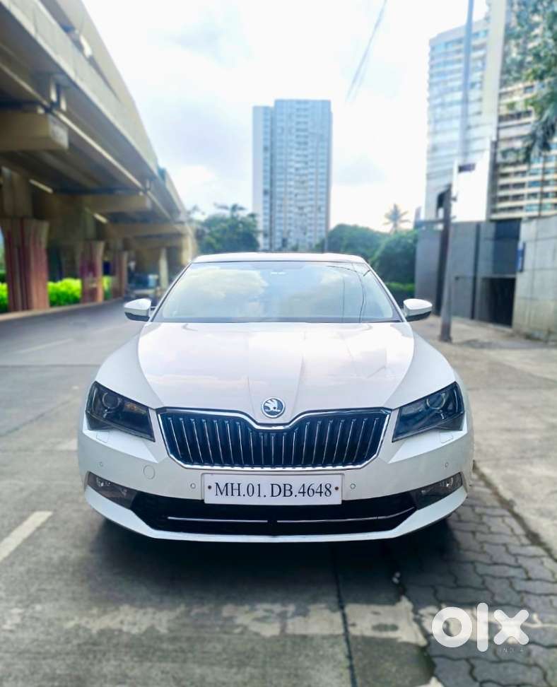Skoda Superb Style 1.8 Tsi At, 2018, Petrol