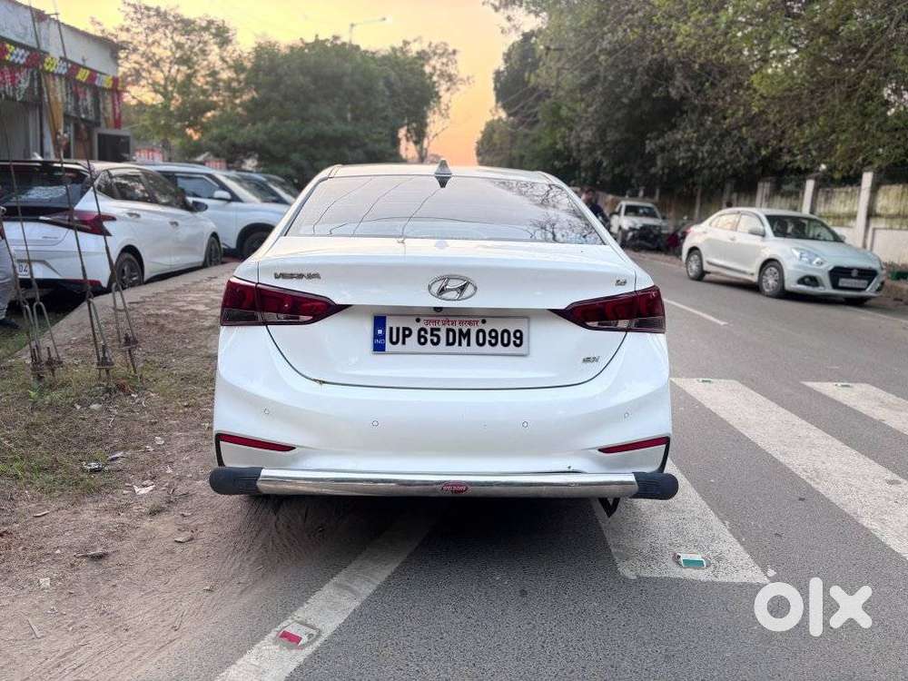 Hyundai Verna Crdi Vgt Sx 1.5, 2019, Petrol