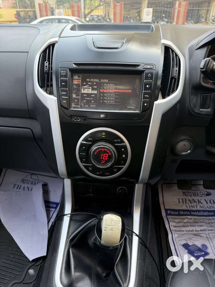Isuzu V-cross Z 4x4 Mt, 2019, Diesel