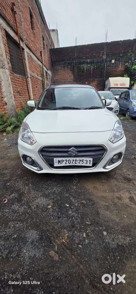 Maruti Suzuki Swift Dzire Lxi Option, 2023, Petrol