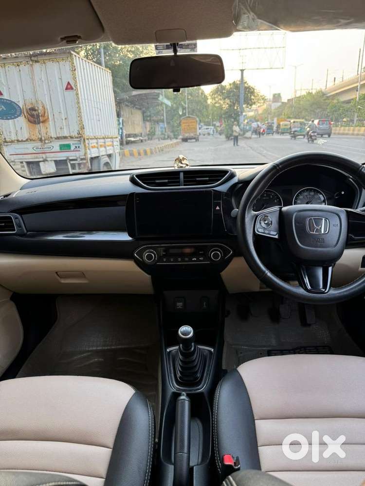 Honda Amaze 2018  1.2 V I-vtec  Manual  Silver