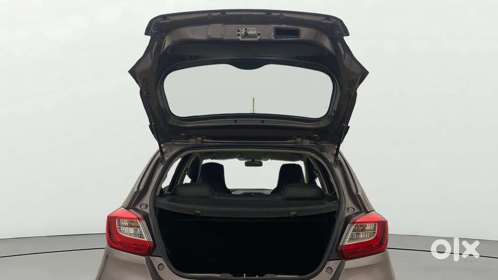 Tata Tiago 1.2 Revotron Xt, 2017, Petrol