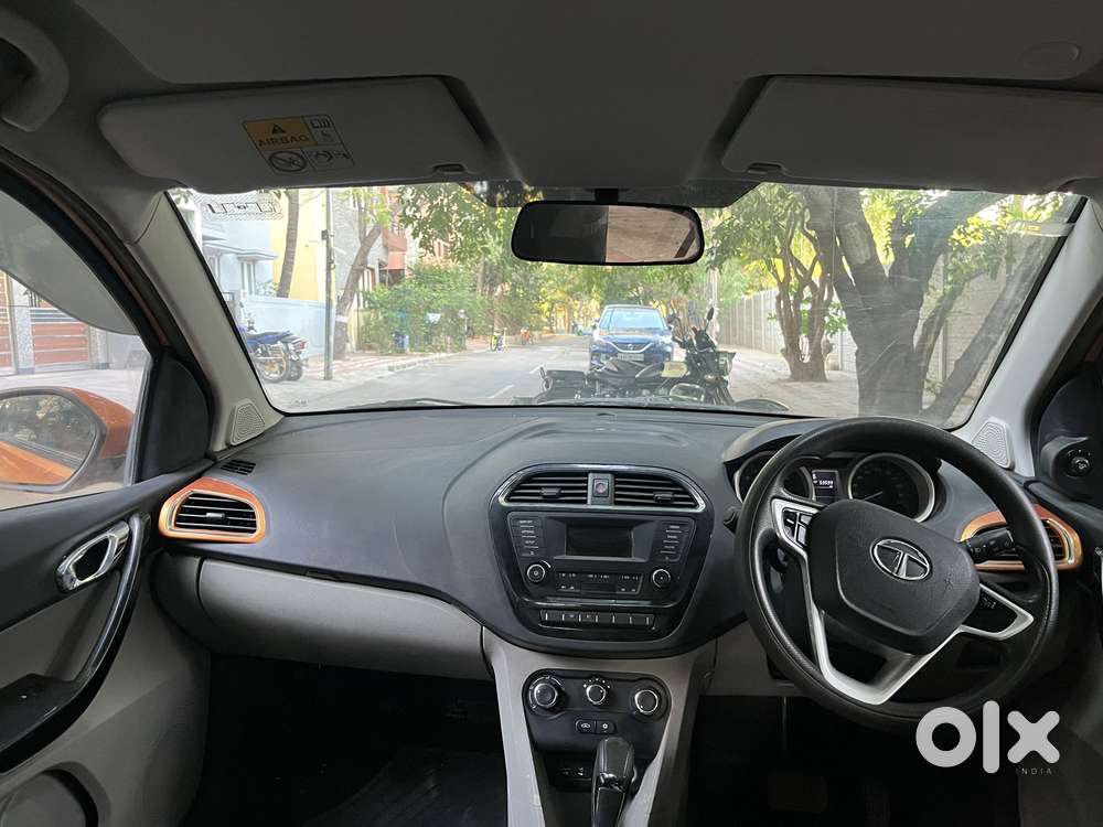 Tata Tiago, 2017, Petrol