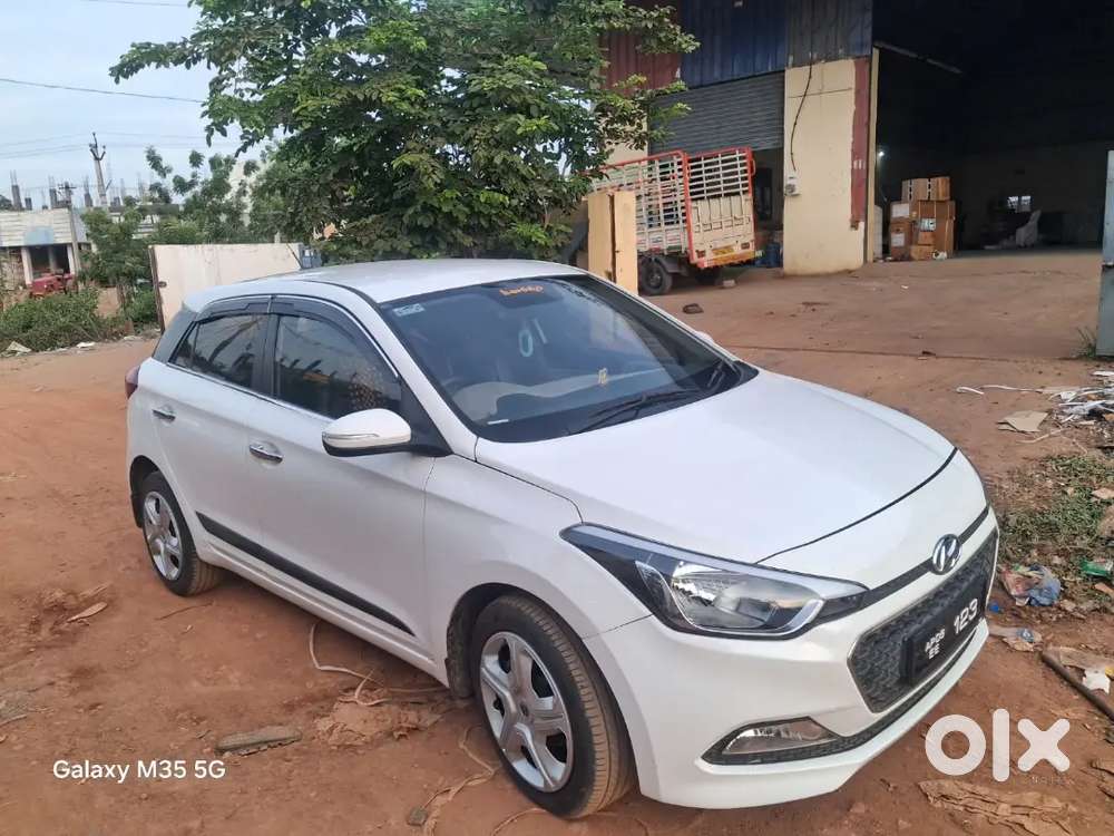 Hyundai I20 2017 Diesel 83500 Km Driven