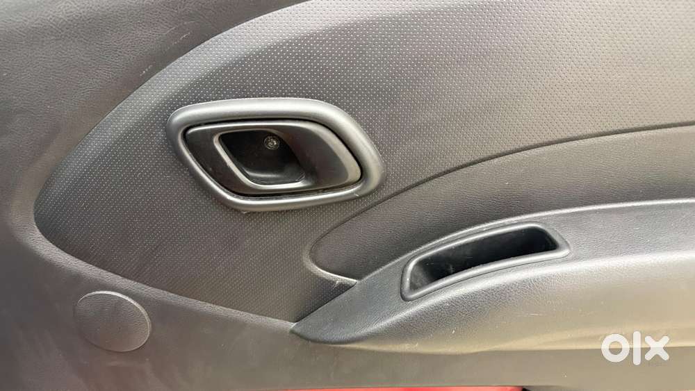 Datsun Redigo Gold 1.0, 2017, Petrol