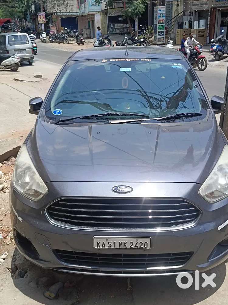 Ford Figo 1.2 Titanium Petrol 2017