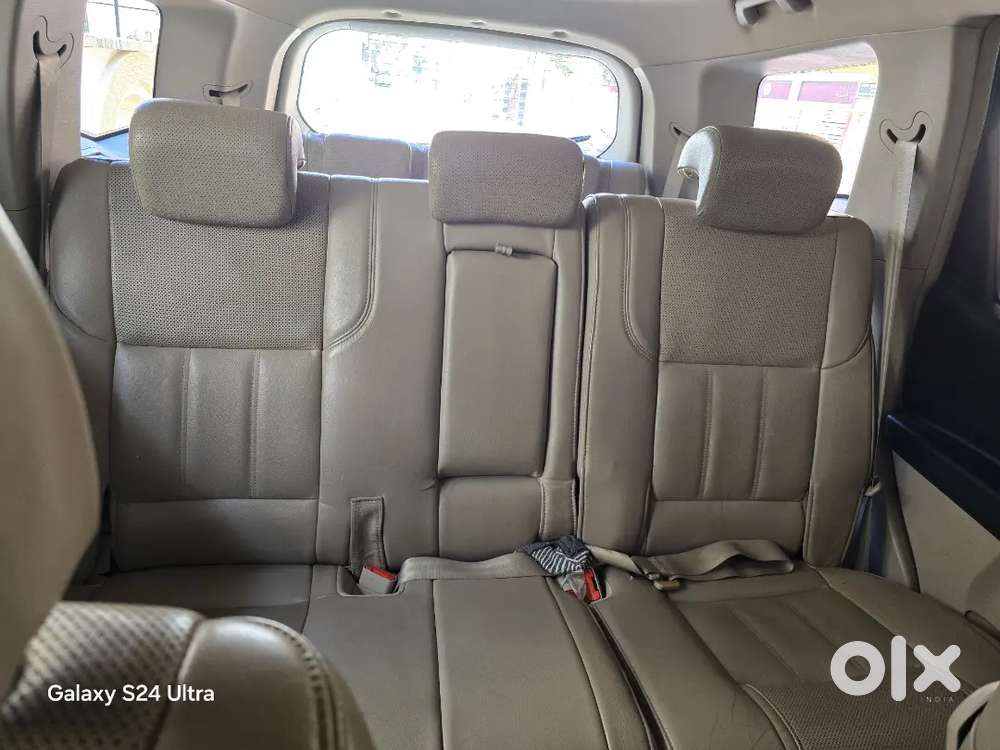 Mahindra Xuv500 2015 Diesel 63000 Km Driven