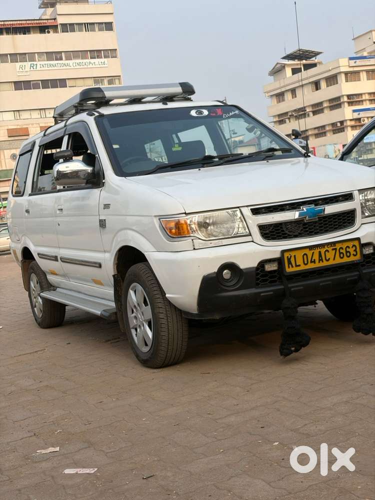 Chevrolet Tavera 2012 Diesel Manual 7 Seats