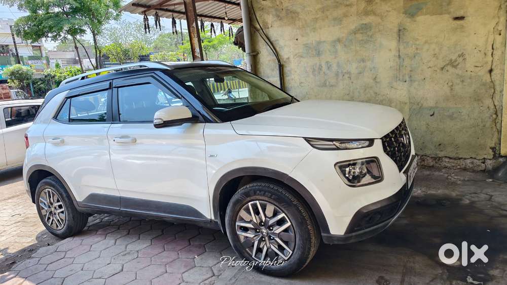 Hyundai Venue 1.0 Sx Turbo Imt, 2022, Petrol