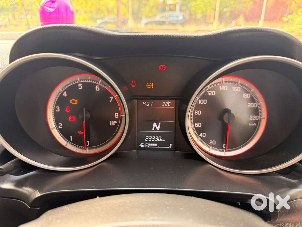 Maruti Suzuki Swift Vxi Abs Bsiv, 2018, Petrol