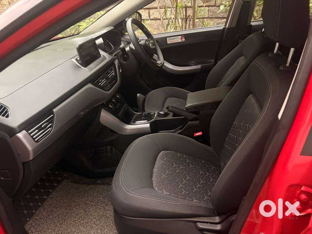 Tata Nexon 1.5 Revotorq Xma Plus (s) Amt, 2023, Petrol