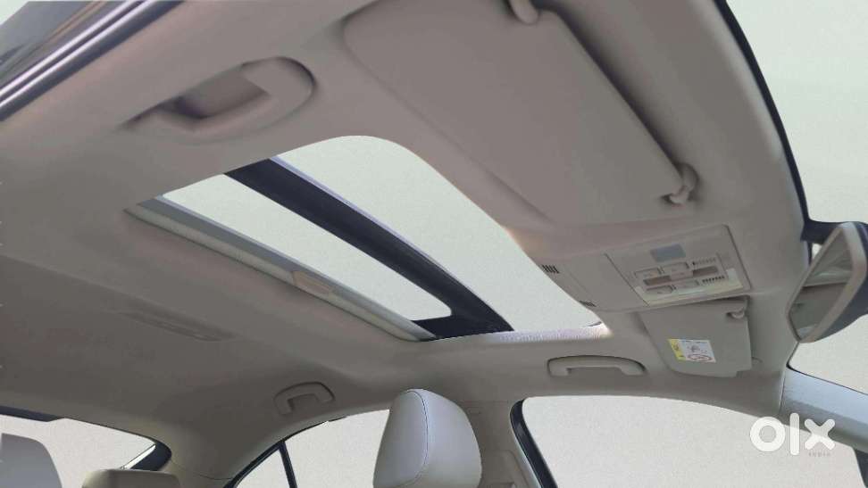 Skoda Superb Style 1.8 Tsi At, 2018, Petrol