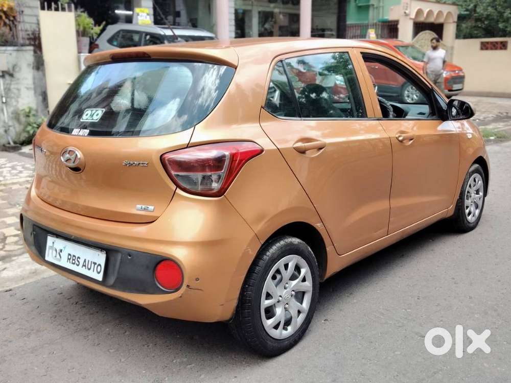 Hyundai Grand I10 Sportz, 2017, Petrol