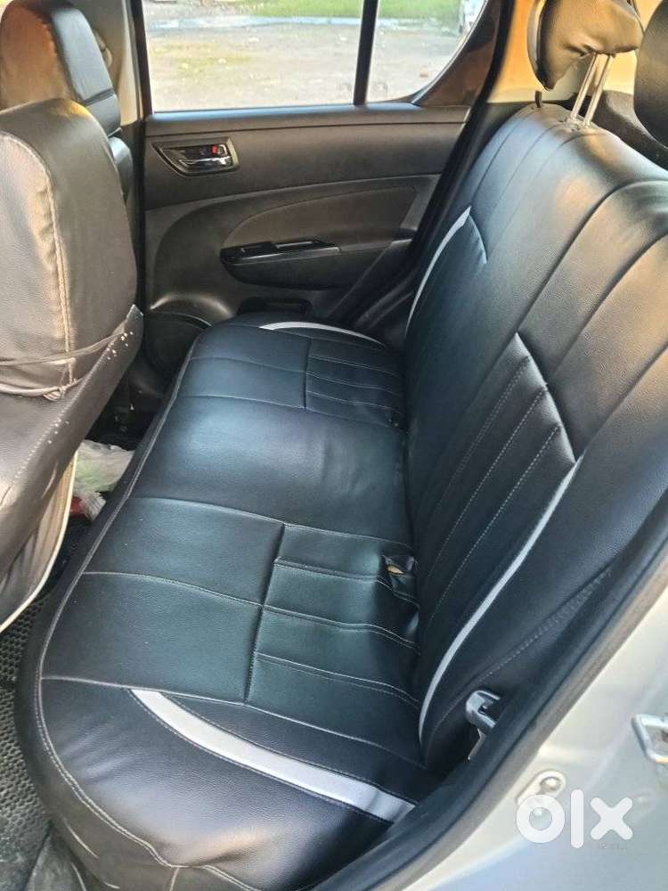 Maruti Suzuki Swift Vxi + Manual, 2012, Petrol
