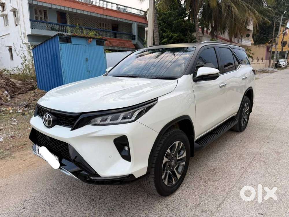 Toyota Fortuner Legender 4x2 At 2.8, 2022, Diesel