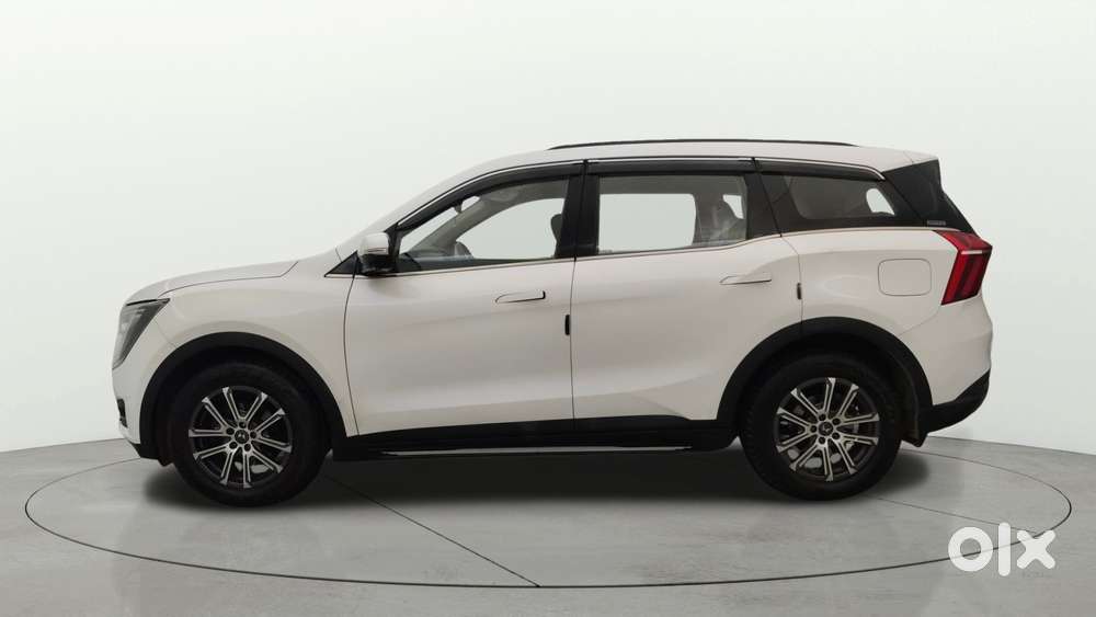 Mahindra Xuv700 2.2 Ax 7 Diesel At Str Awd, 2023, Diesel
