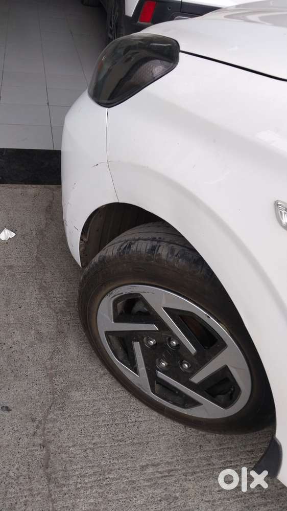 Hundai Aura S Model With Petrol And Cng Just 4 Month Used