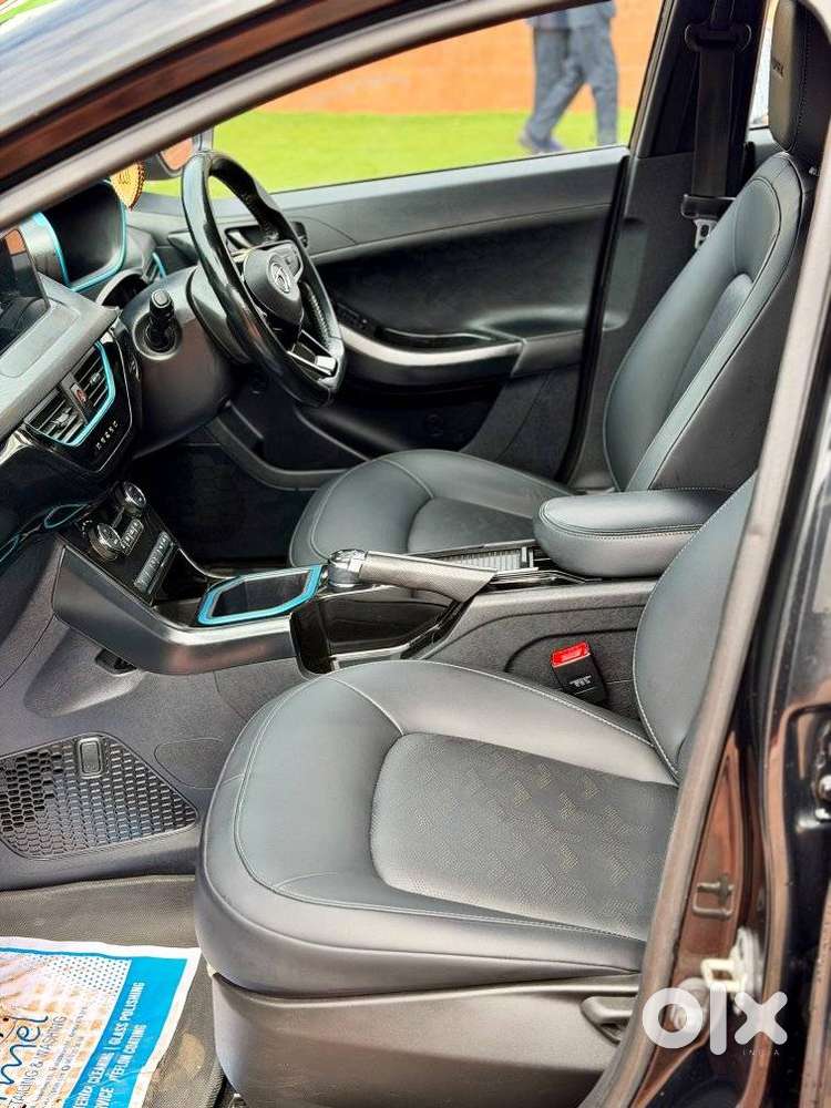 Tata Nexon Ev Xz Plus Lux Dark Edition, 2022, Electric