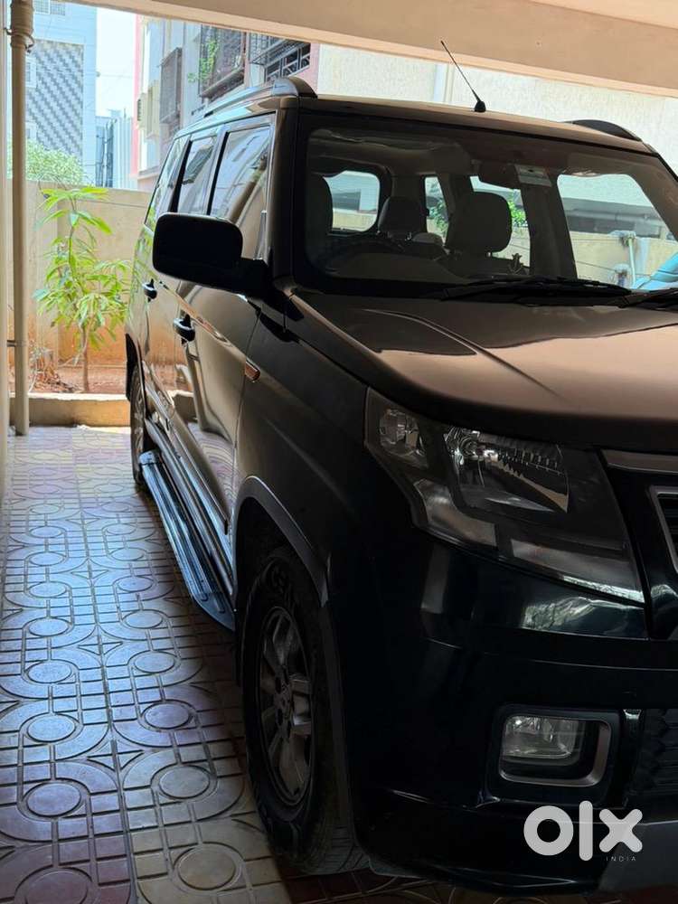 Mahindra Tuv 300 2019 Diesel Well Maintained