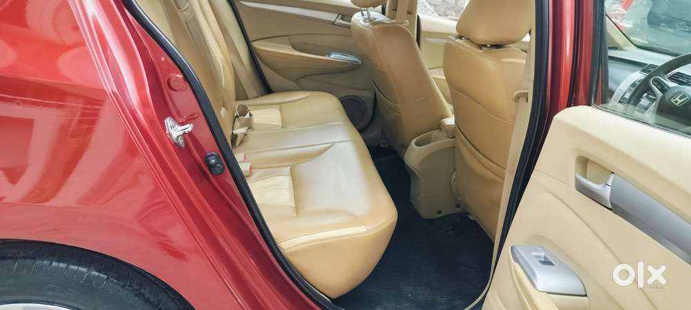 Honda City V Mt, 2011, Petrol