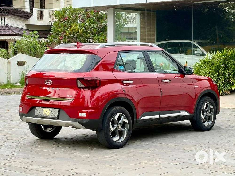 Hyundai Venue Sx Plus Turbo Dct, 2020, Petrol